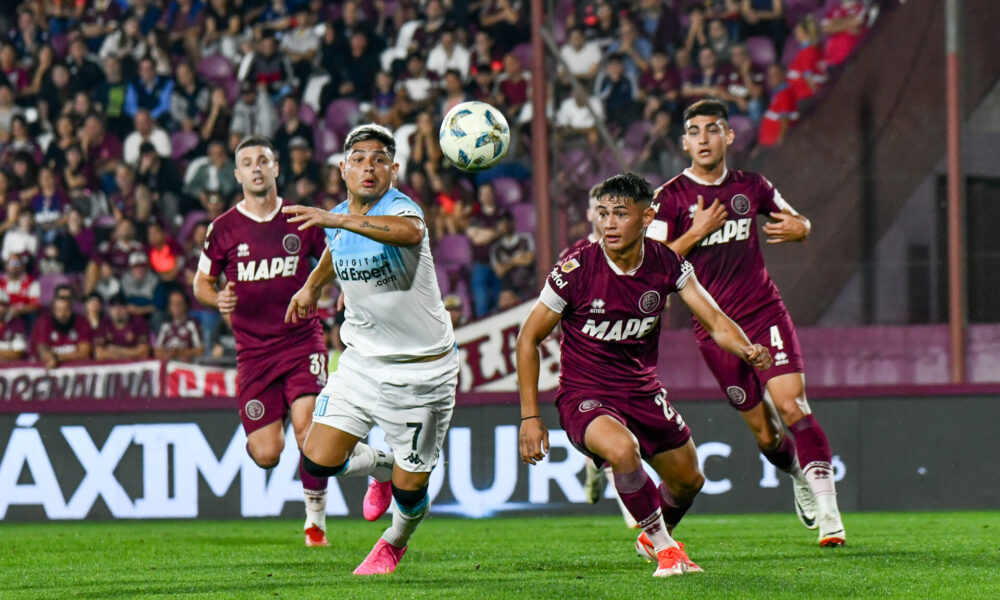 Lanús venció 2 a 0 a Racing